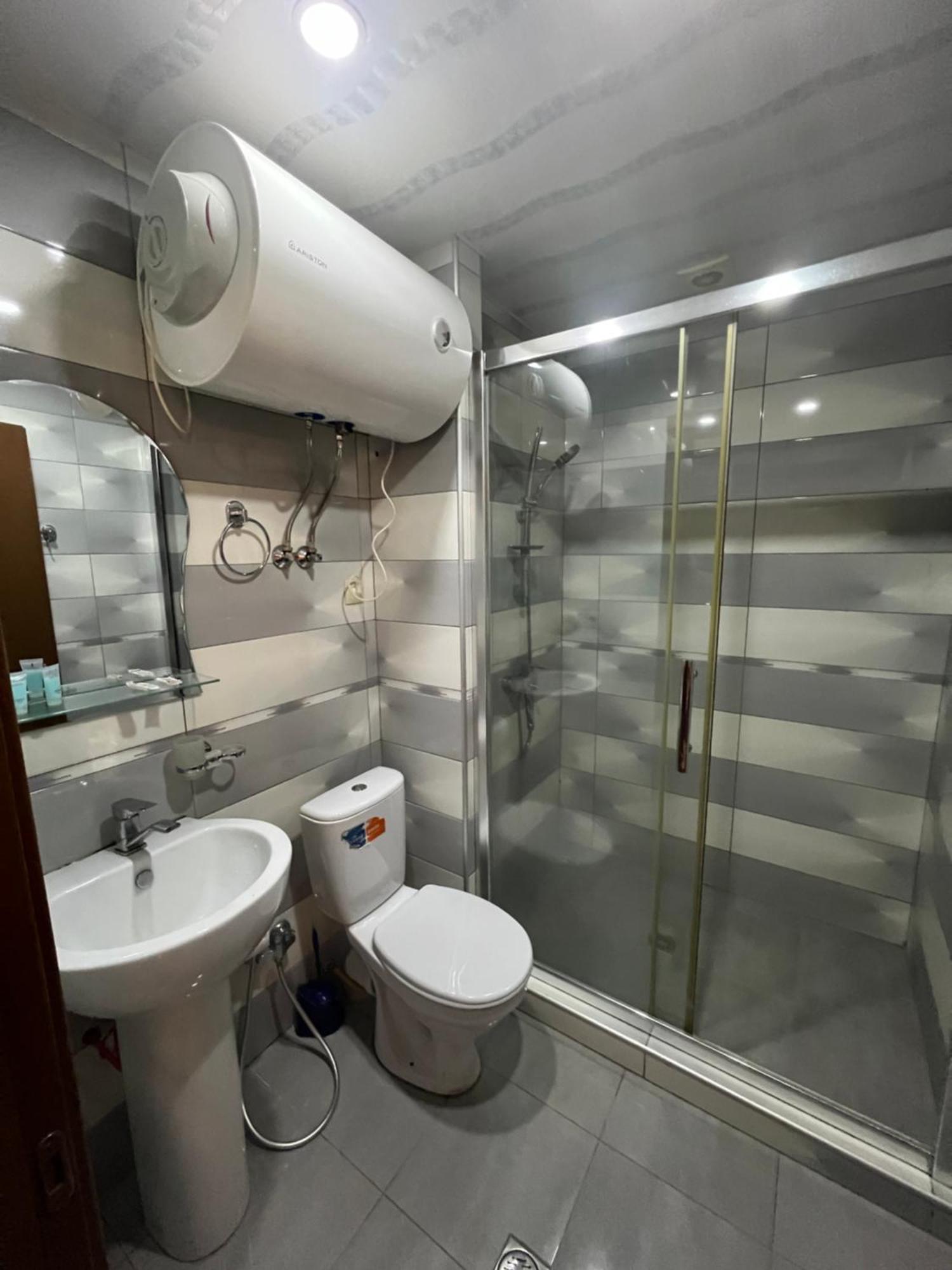 Appartement Orbi Sea Towers Batoumi Extérieur photo