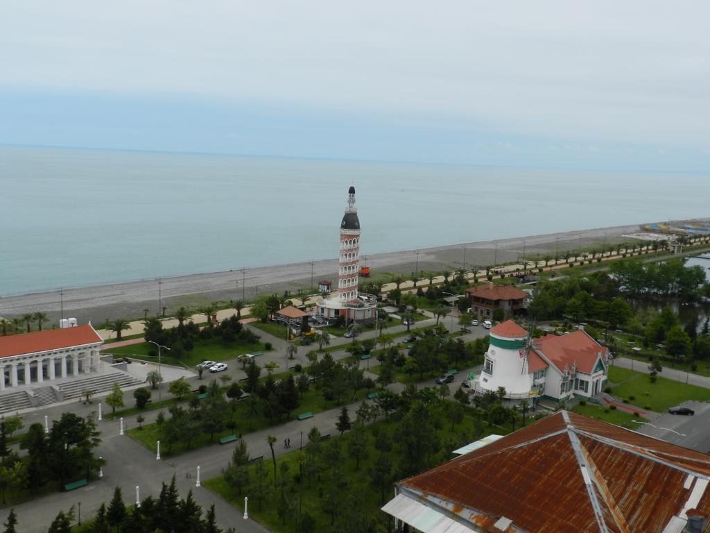 Appartement Orbi Sea Towers Batoumi Extérieur photo